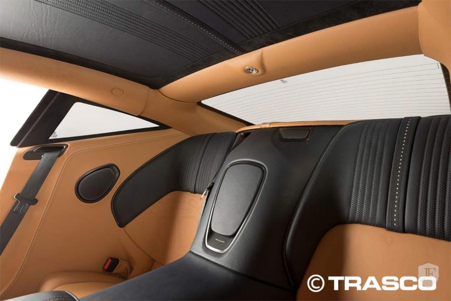 Интерьер Aston Martin DB11 by Trasco 2018 года  (фото 8 из 8)